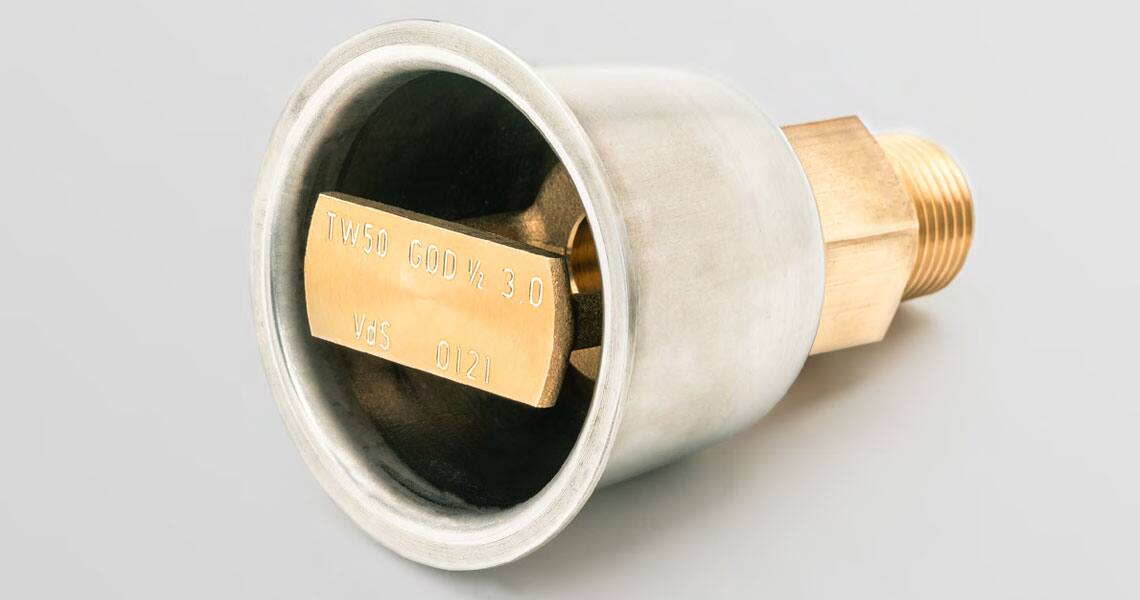 Fire extinguisher accessory