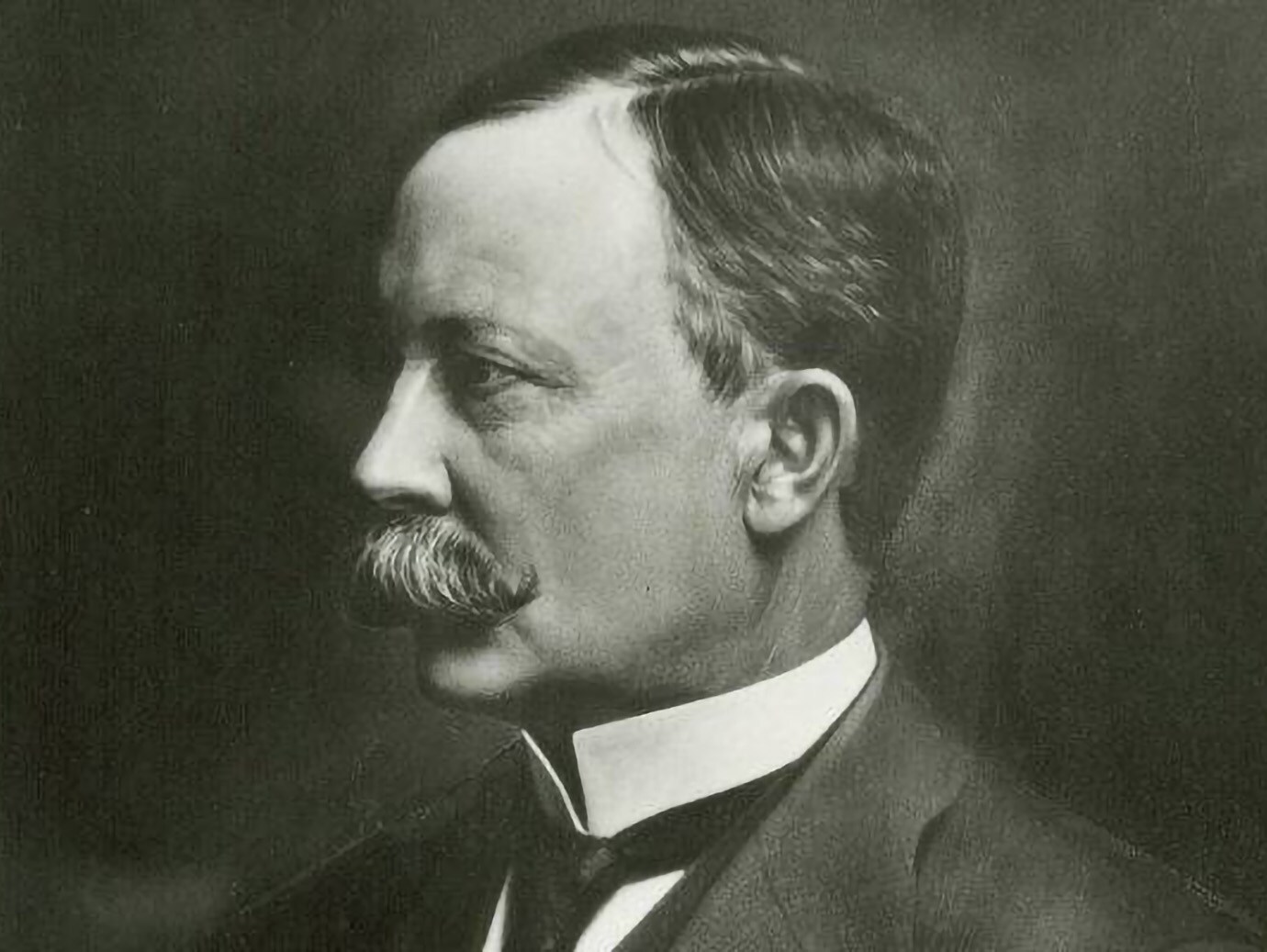 Grayscale image of Warren Johnson